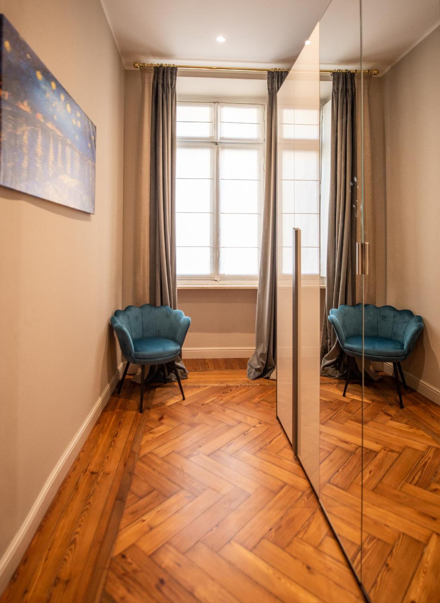 Domus San Carlo- Luxury Apartment In Turin'S Heart Turim Exterior foto